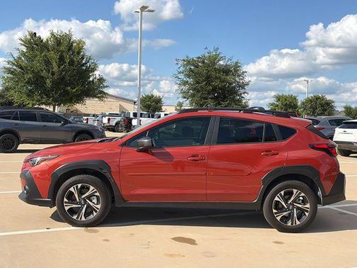 Pearl 2024 Subaru Crosstrek Premium