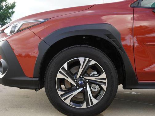 Pearl 2024 Subaru Crosstrek Premium