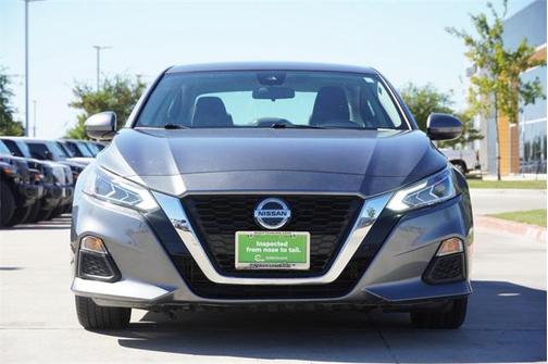 2022 Nissan Altima 2.5 SV