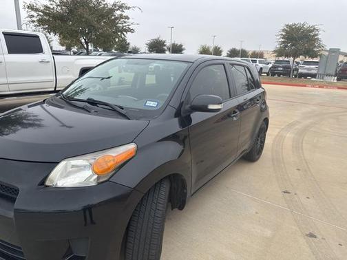 2013 Scion xD Base