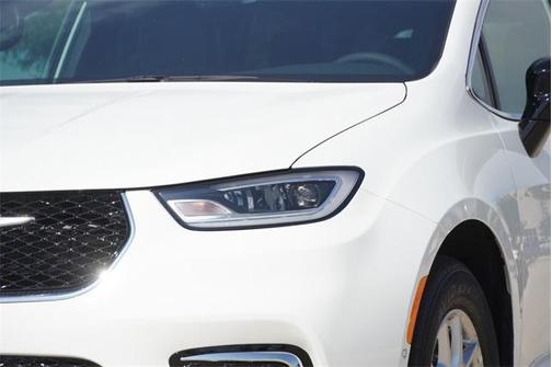2026 Chrysler Pacifica L