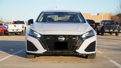 2024 Nissan Altima SR FWD