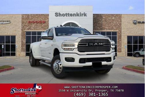 Bright White Clearcoat 2024 RAM 3500 Laramie Crew Cab 4x4 8' Box