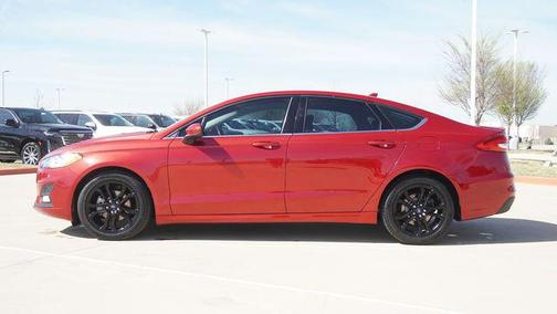 2020 Ford Fusion SE
