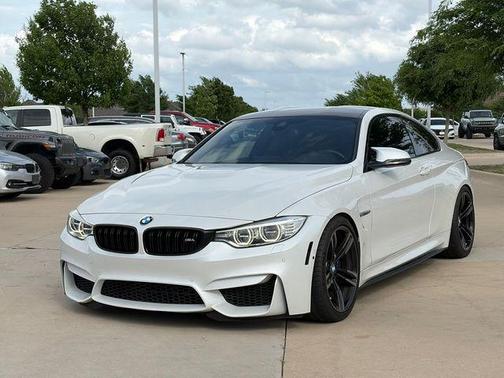 Alpine White 2016 BMW M4 Base