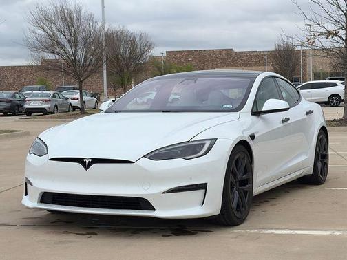 2022 Tesla Model S Base