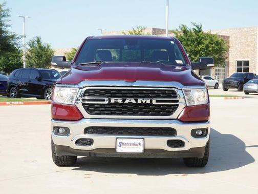 Delmonico Red Pearlcoat 2022 RAM 1500 Big Horn/Lone Star