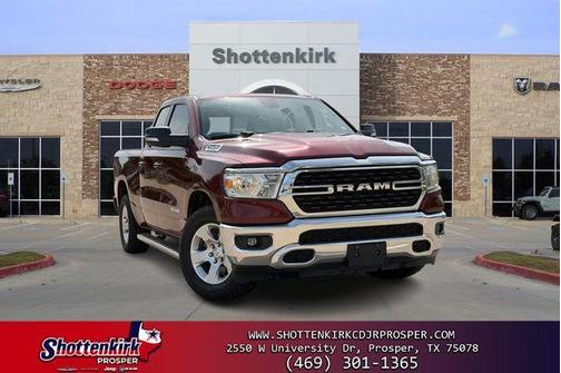 Delmonico Red Pearlcoat 2022 RAM 1500 Big Horn/Lone Star