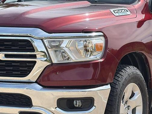 Delmonico Red Pearlcoat 2022 RAM 1500 Big Horn/Lone Star