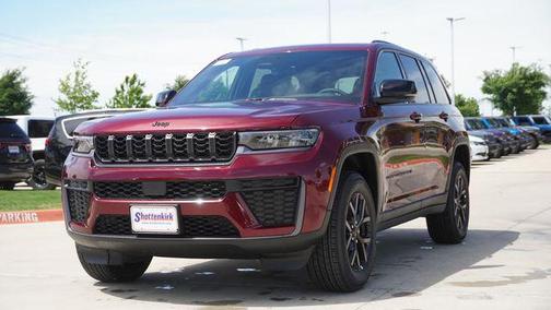 Velvet Red Pearlcoat 2026 Jeep Grand Cherokee Altitude