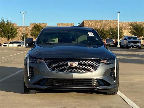 2022 Cadillac CT4 Premium Luxury