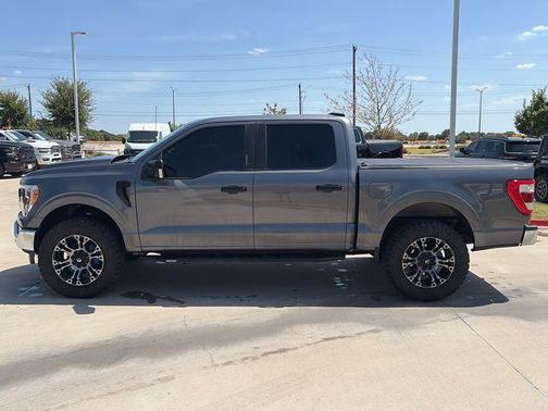 Carbonized Gray Metallic 2022 Ford F-150 Lariat