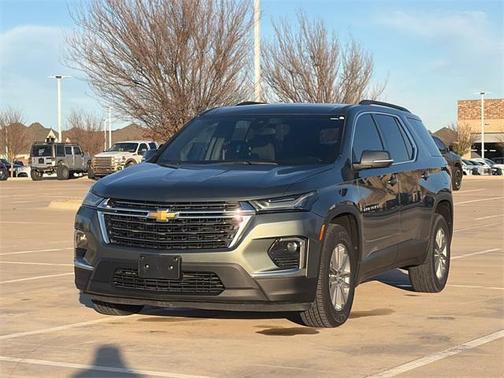 2022 Chevrolet Traverse LT Cloth