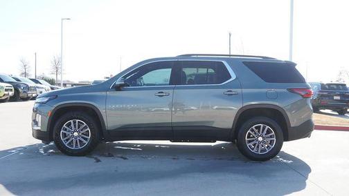 2022 Chevrolet Traverse LT Cloth