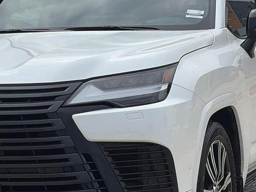 White Pearl 2025 Lexus LX 700h 700h Luxury