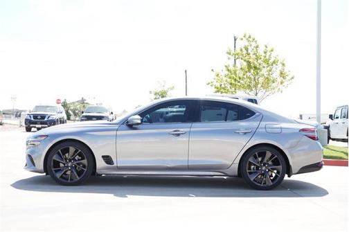 2023 Genesis G70 2.0T RWD