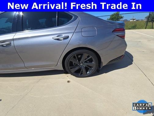 2023 Genesis G70 2.0T RWD