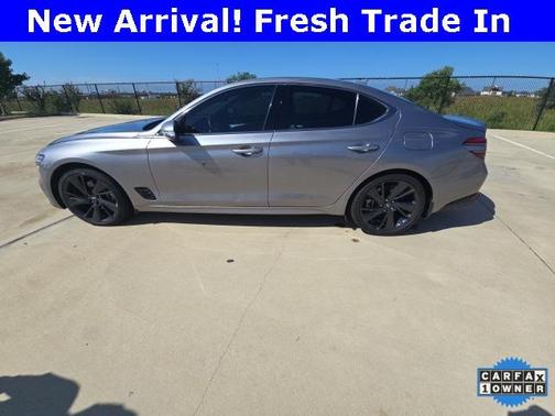 2023 Genesis G70 2.0T RWD