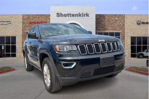 2022 Jeep Grand Cherokee Laredo