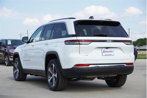 2023 Jeep Grand Cherokee 4xe Base