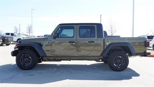 2026 Jeep Gladiator Sport