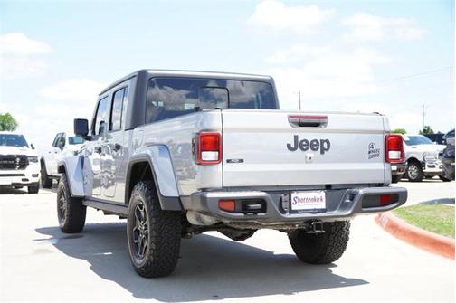 2021 Jeep Gladiator Willys 4x4