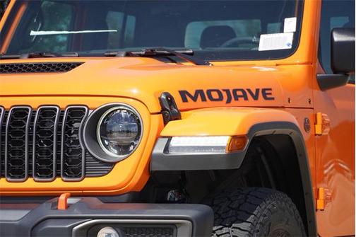 2025 Jeep Gladiator Mojave