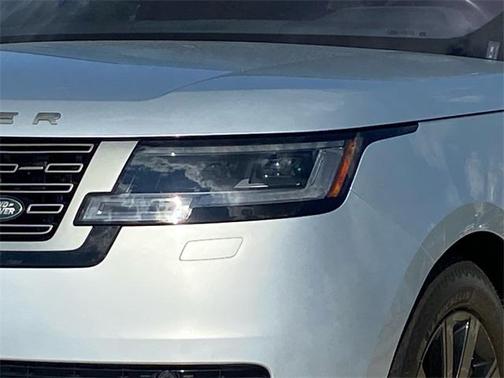 2023 Land Rover Range Rover P400 SE