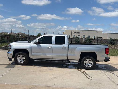 Silver Ice Metallic 2018 Chevrolet Silverado 1500 1LT