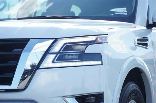 2024 Nissan Armada SV 2WD