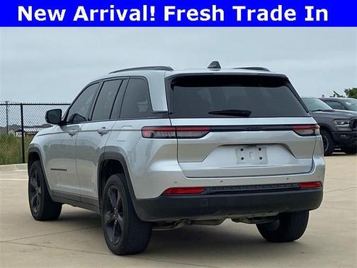 2024 Jeep Grand Cherokee Altitude