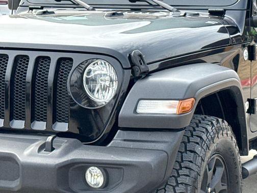 2020 Jeep Wrangler Sport