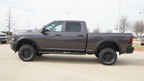 2026 RAM 2500 Tradesman Crew Cab 4x4 6'4' Box