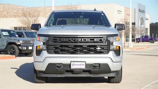2022 Chevrolet Silverado 1500 Custom