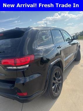 2021 Jeep Grand Cherokee Laredo
