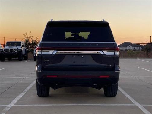 2023 Lincoln Navigator Black Label