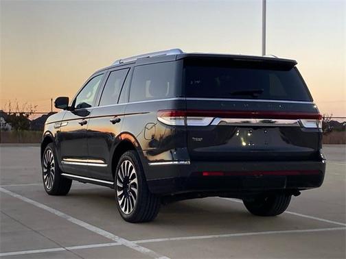 2023 Lincoln Navigator Black Label