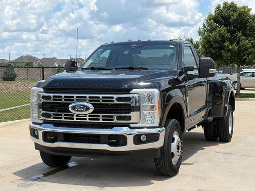 Agate Black Metallic 2023 Ford F-350 XLT