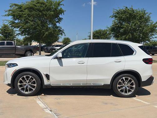 Alpine White 2026 BMW X5 xDrive40i