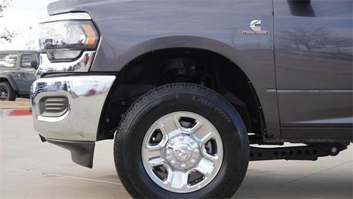 2024 RAM 2500 Tradesman Crew Cab 4x4 6'4' Box