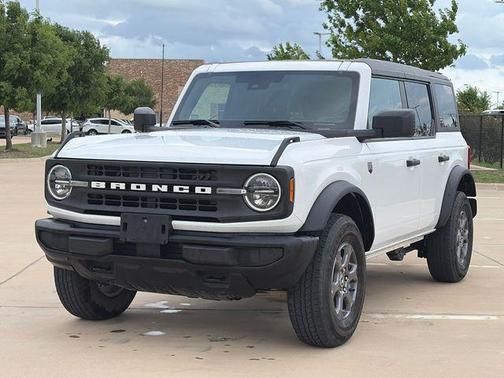 Oxford White 2025 Ford Bronco Big Bend