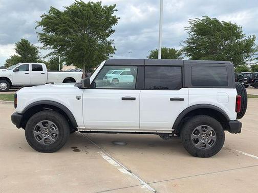 Oxford White 2025 Ford Bronco Big Bend
