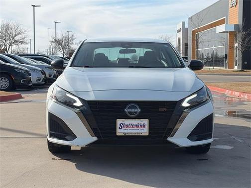 2024 Nissan Altima SR FWD