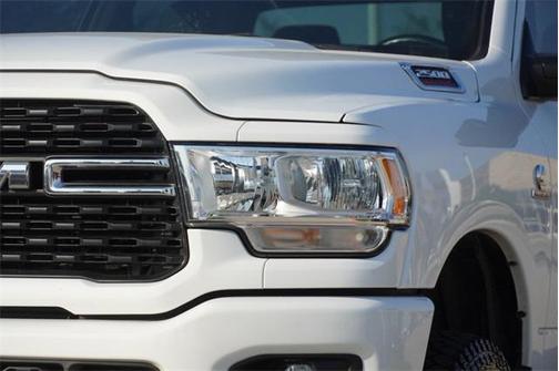 2022 RAM 2500 Lone Star Crew Cab 4x4 6'4' Box