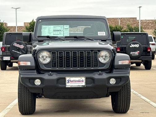 Black Clearcoat 2026 Jeep Wrangler Sport