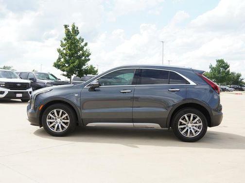 Shadow Metallic 2021 Cadillac XT4 Premium Luxury
