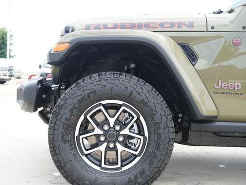 '41 2026 Jeep Gladiator Rubicon
