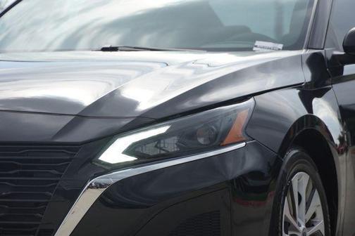 2025 Nissan Altima S FWD