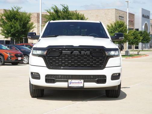 Bright White Clearcoat 2026 RAM 1500 Big Horn/Lone Star