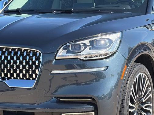 Flight Blue Clearcoat 2020 Lincoln Aviator Black Label AWD